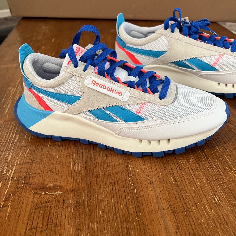 COPY - NWT Reebok Legacy Shoe